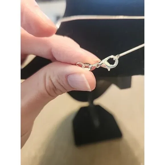 Firearm Pistol Handgun Gun Pendant & 925 Solid Sterling Silver Chain - Picture 4 of 5